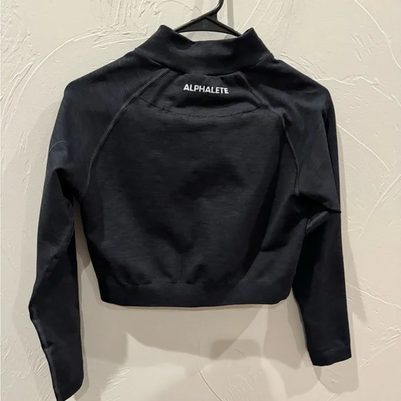 Alphalete cropped full zip - Picture 2 of 3